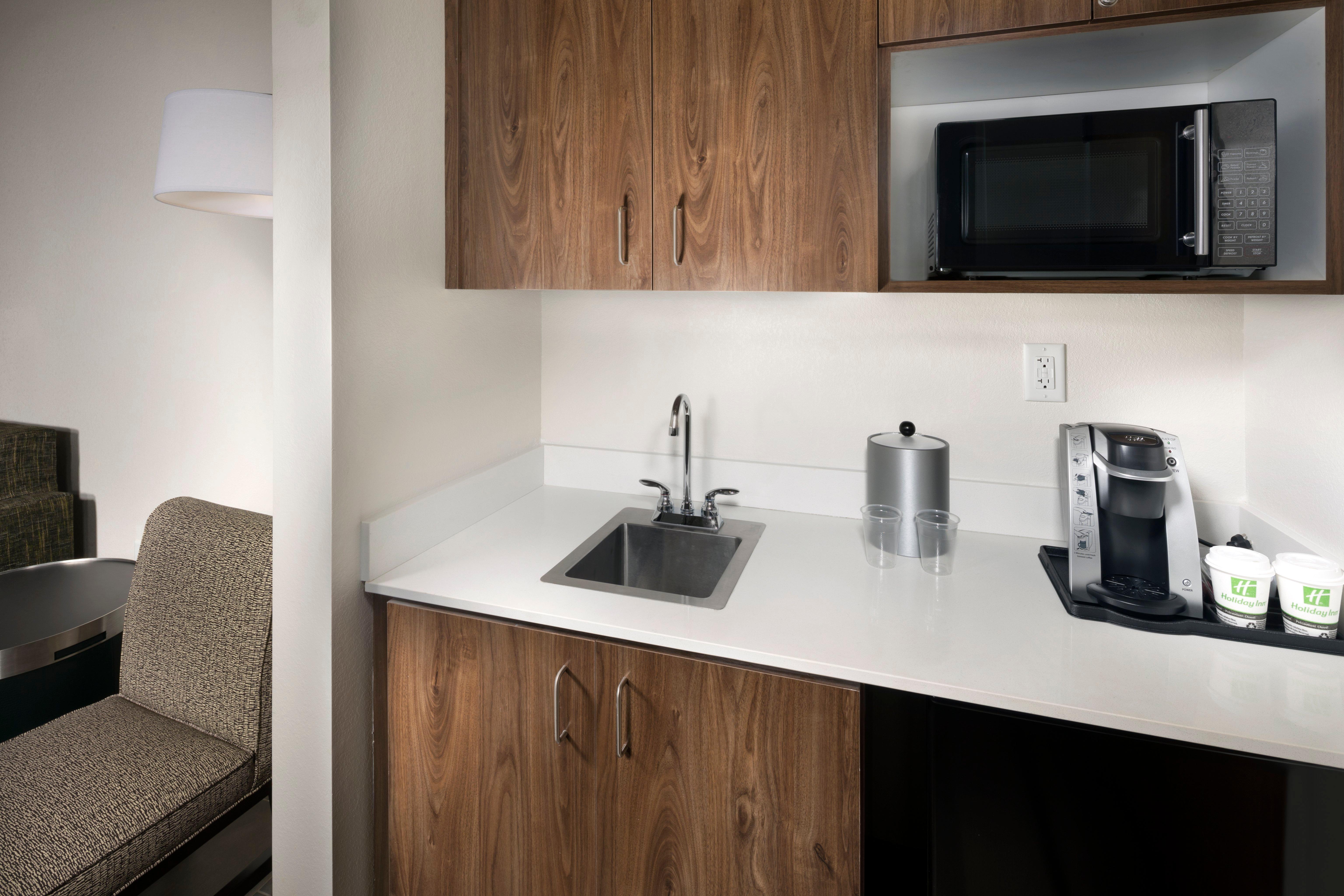 Holiday Inn & Suites Arden - Asheville Airport By Ihg Экстерьер фото